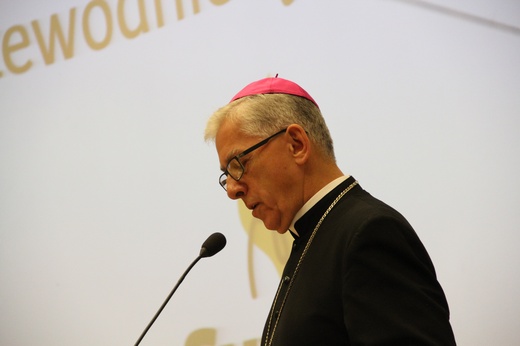 XI sesja synodu, cz. 2