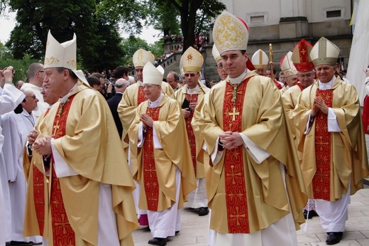 Procesja z Wawelu na Skałkę 2016