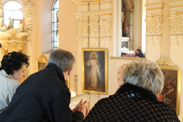 Znaki Bożego Miłosierdzia w Białej