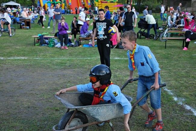 Festyn u sercanów