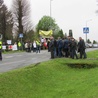 Protest mieszkańców Czerniejowa przeciwko powstającej spopielarni zwłok