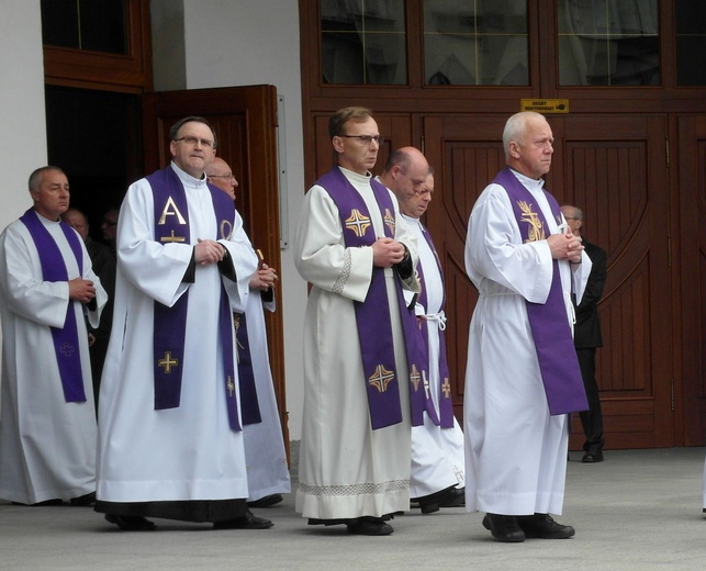 Pogrzeb śp. ks. Leonarda Stroki cz. 2