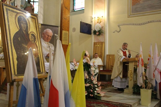 Symbole ŚDM w Radomyślu Wielkim