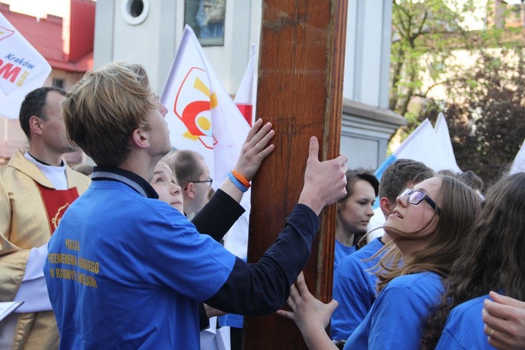 Symbole ŚDM w Radomyślu Wielkim