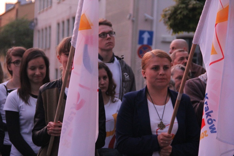 Symbole ŚDM w mieleckiej bazylice