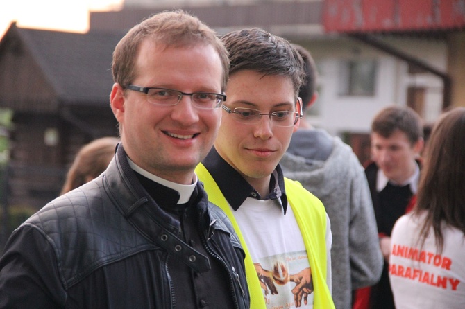 Symbole ŚDM w mieleckiej bazylice