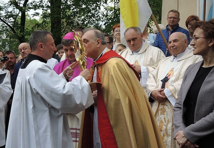 Znaki Bożego Miłosierdzia w Chybiu