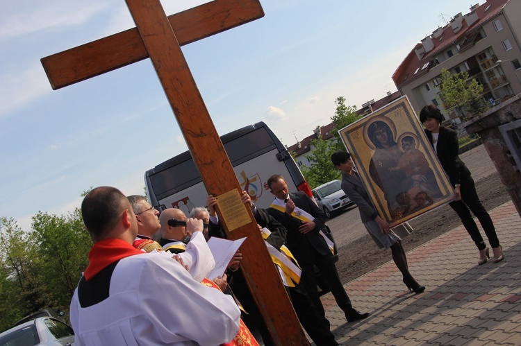 Symbole ŚDM w kościele bł. Karoliny w Tarnowie