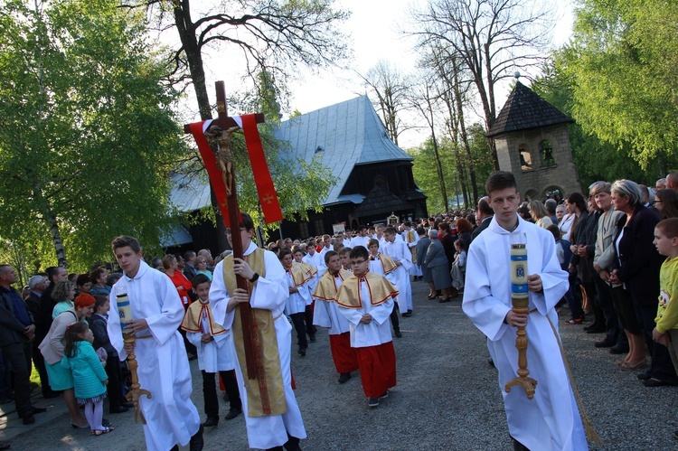 Maryjna procesja w Ptaszkowej