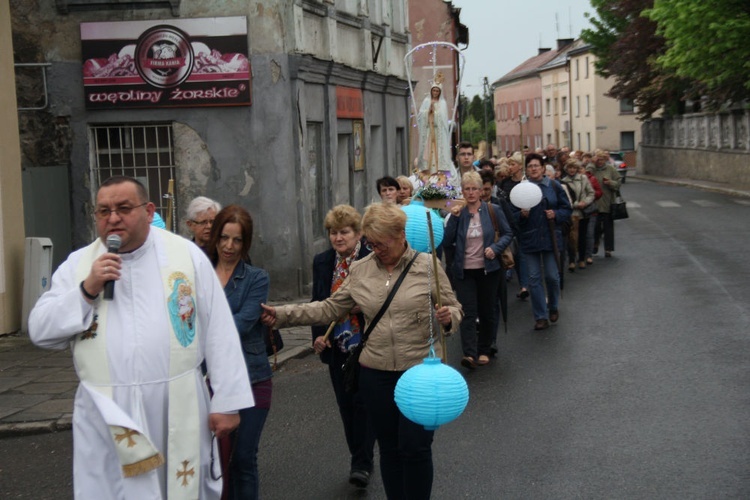 Procesja różańcowa ulicami Baborowa