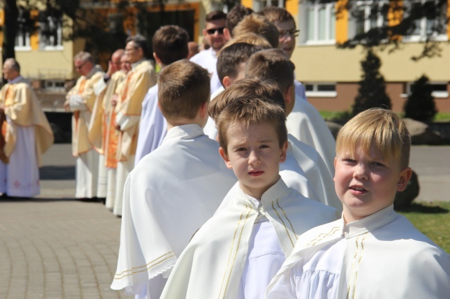  Konsekracja kościoła pw. Matki Bożej Fatimskiej