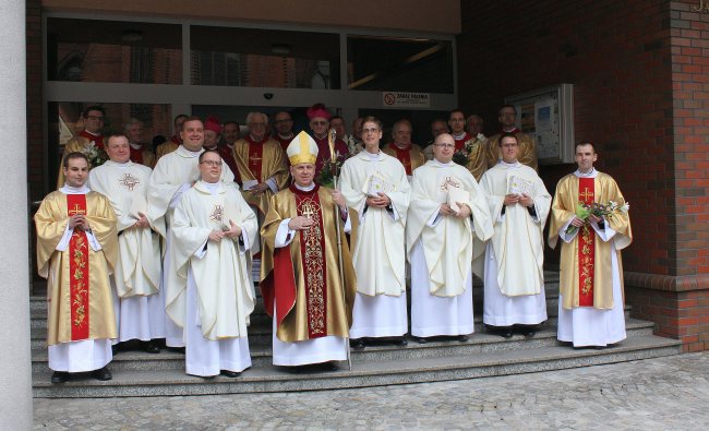 Święcenia kapłańskie w gliwickiej katedrze