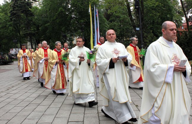 Święcenia kapłańskie w gliwickiej katedrze