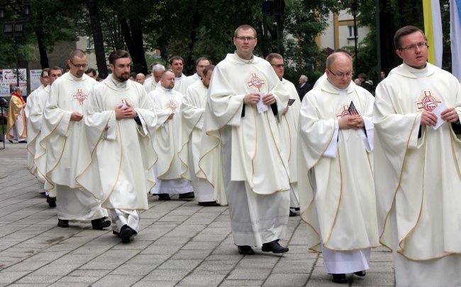 Święcenia kapłańskie w gliwickiej katedrze