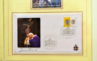 Papież na znaczkach