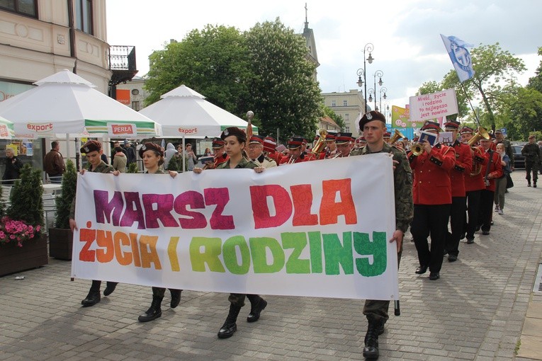 Marsz w Lublinie poprowadziła orkiestra dęta z Końskowoli