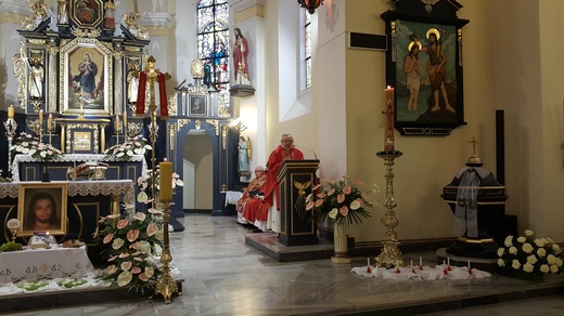 Brzezie, 80-lecie śmierci sługi Bożej s. M. Dulcissimy - Eucharystia