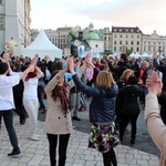 Tańce lednickie na krakowskim Rynku 