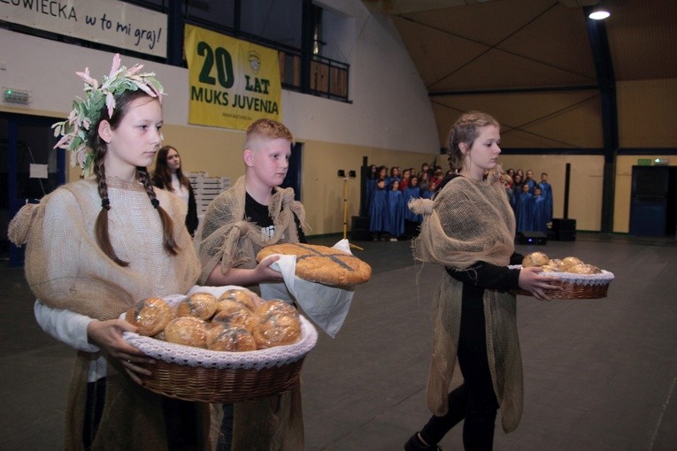 Wigilia Zesłania Ducha Świętego w Rawie Mazowieckiej