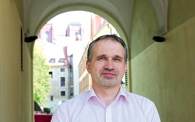 Dr Krzysztof Szmyd