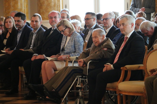 Gen. Janusz Brochwicz-Lewiński i Anna Maria Anders