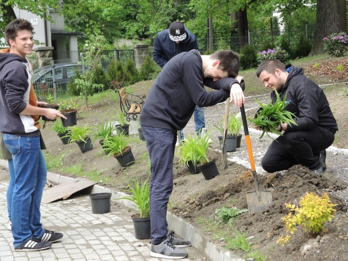 Ogród ekologiczny przy Hospicjum św. Jana Pawła II