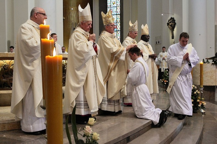 Święcenia kapłańskie, cz. II