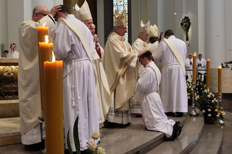 Święcenia kapłańskie, cz. II