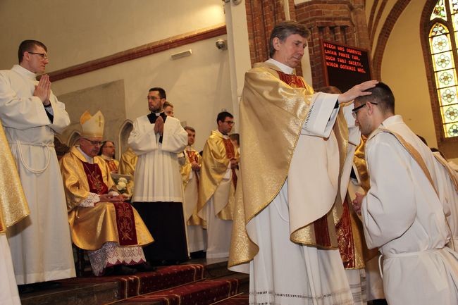 Święcenia prezbiteratu w koszalińskiej katedrze