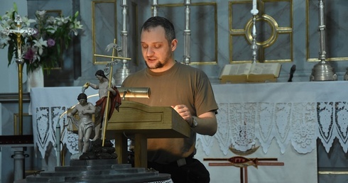 Zanurzeni w słowie
