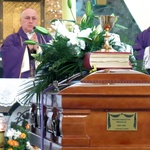 Pogrzeb ks. Paranycza