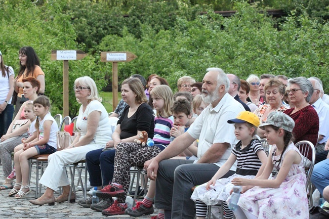 Majówka w Ogrodach Klasztornych