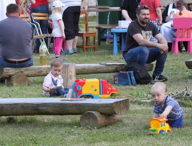 Majówka w Ogrodach Klasztornych