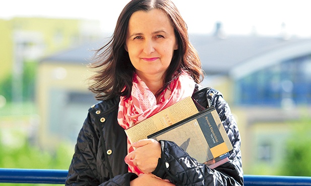 Beata Nowak jest wzruszona postawą uczniów, absolwentów i przyjaciół.