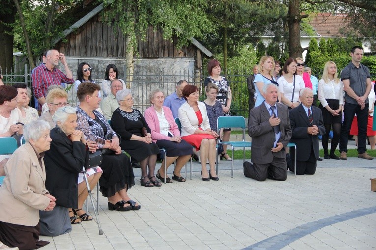 Poświęcenie kaplicy cmentarnej w Radomyślu