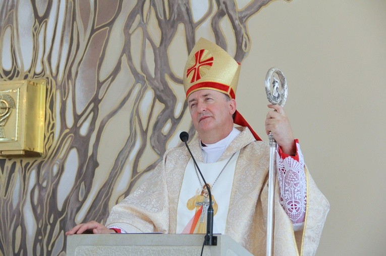Poświęcenie kaplicy cmentarnej w Radomyślu