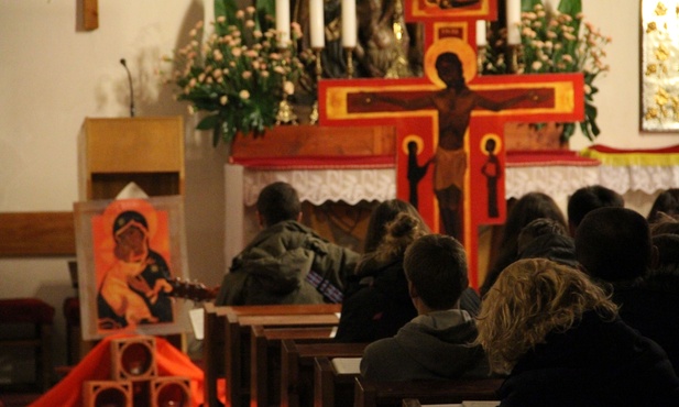 Wytrwała modlitwa pozwala doświadczyć Bożego miłosierdzia 