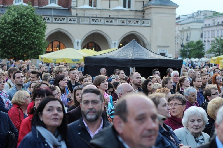 Koncert "Jeden Chleb" na Rynku Głównym