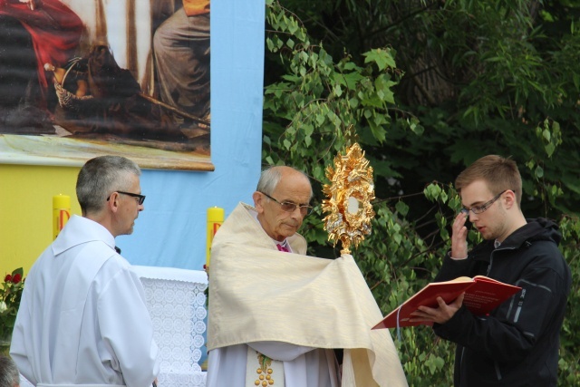 Procesja Bożego Ciała w parafii św. Elżbiety w Cieszynie