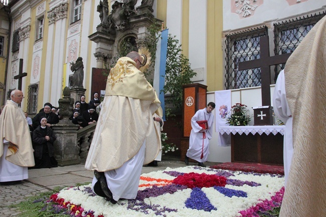 Procesja Bożego Ciała w Trzebnicy