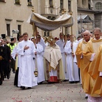 Boże Ciało 2016 - procesja z Wawelu na Rynek Główny 