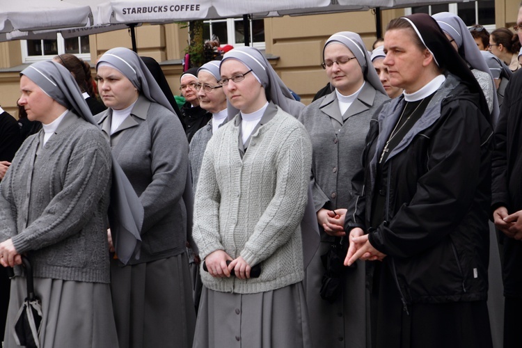 Boże Ciało 2016 - procesja z Wawelu na Rynek Główny 