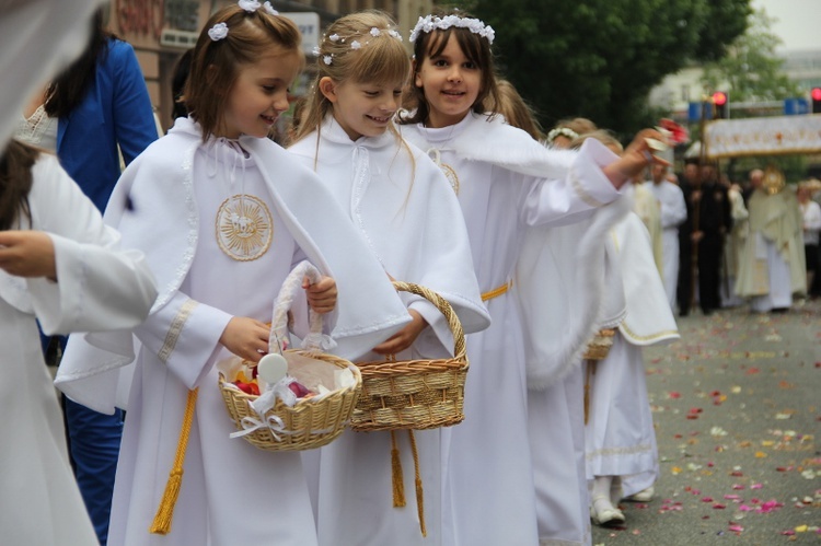 Procesja Bożego Ciała w Katowicach - 2016 r.