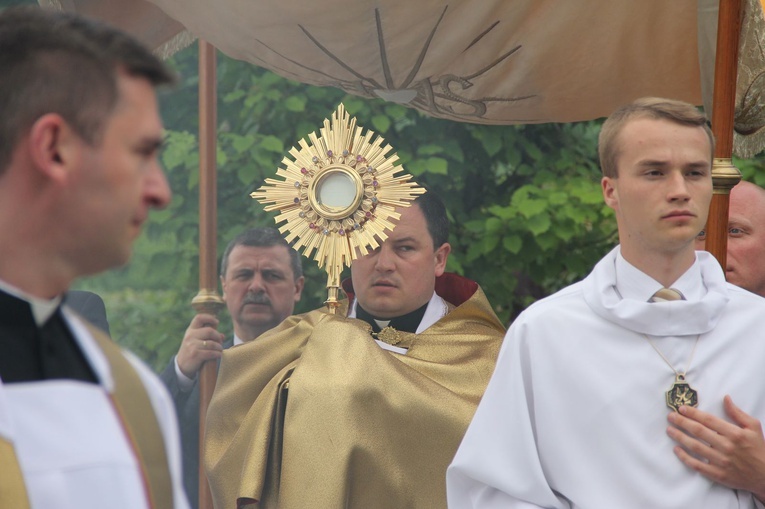 Procesja w Mościcach