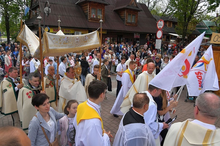 Boże Ciało 2016 - procesja w Zakopanem 