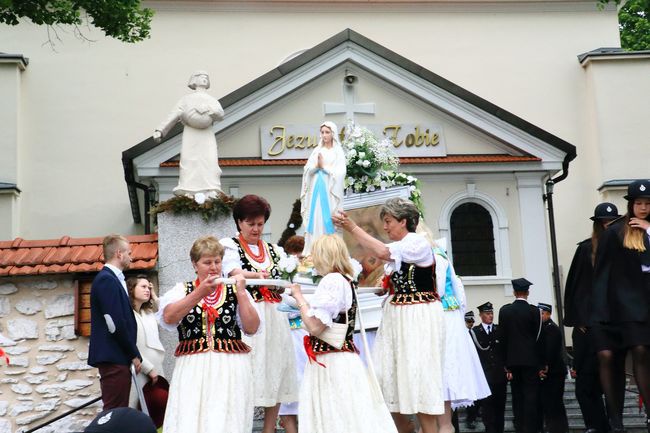 Boże Ciało 2016 - procesja w Czernichowie