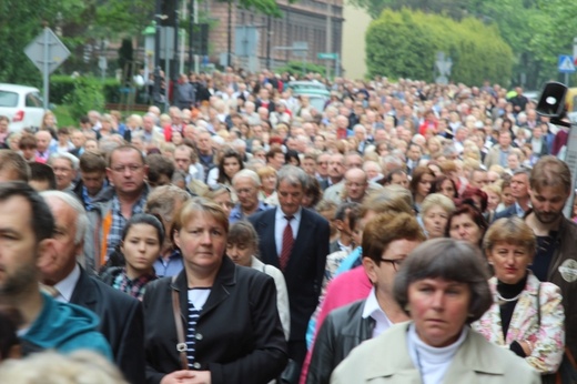 Procesja Bożego Ciała w parafii św. Marii Magdaleny w Cieszynie