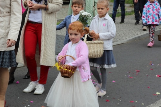 Procesja Bożego Ciała w parafii św. Marii Magdaleny w Cieszynie