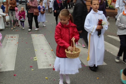 Procesja Bożego Ciała w parafii św. Marii Magdaleny w Cieszynie
