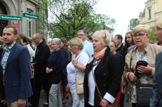 Procesja Bożego Ciała w parafii św. Marii Magdaleny w Cieszynie